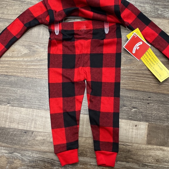 NWT • Holiday time • Buffalo plaid Jammie set - Picture 3 of 3